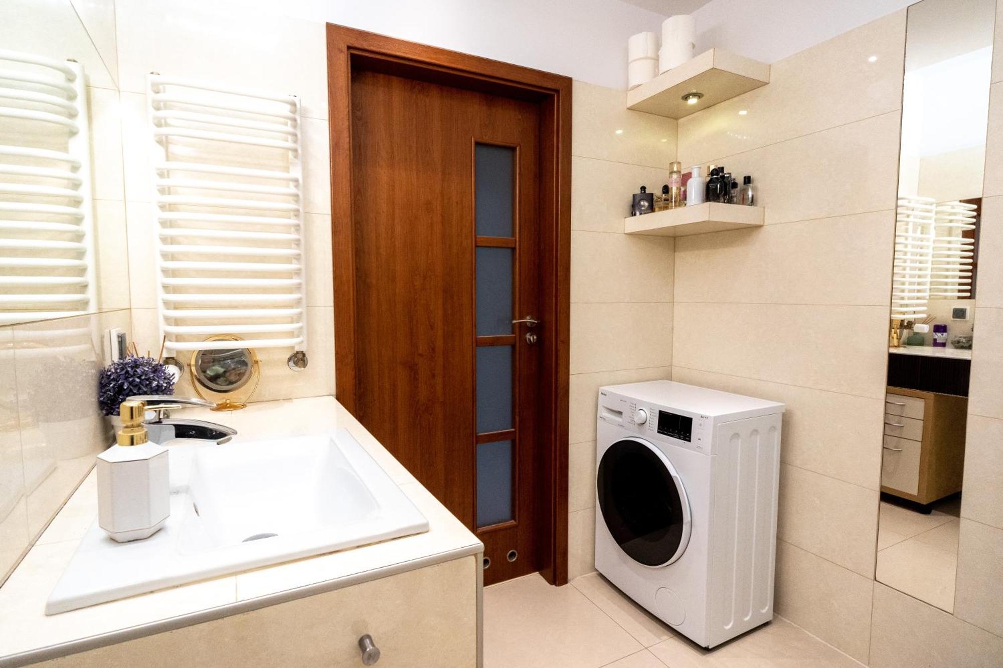 Verona Apartament 115, 69M2, Terrace, Garage Krakow Luaran gambar