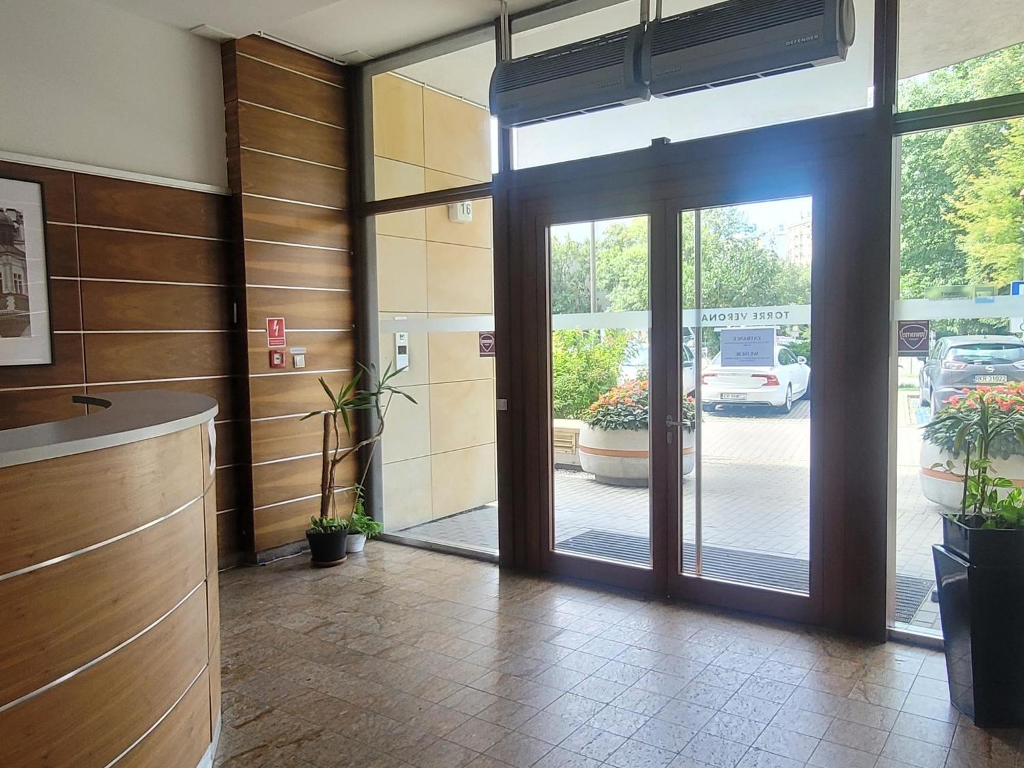Verona Apartament 115, 69M2, Terrace, Garage Krakow Luaran gambar
